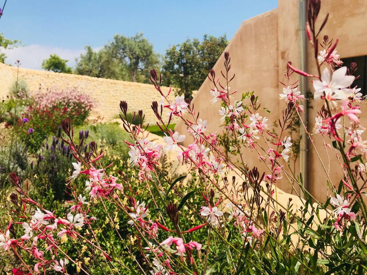 Battimandorlo Hotel Noto Exterior photo